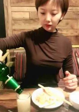 嗯啊哦好爽，听起来真不错，让人忍不住想要体验一下这种感觉！